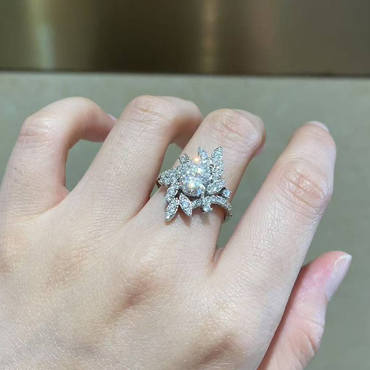 Egg shaped Luxury Women's Ring S925 Silver Plated Platinum Customized Selection Main Stone Moissanite Diamond 2.0ct/Secondary Stone High Carbon Diamond